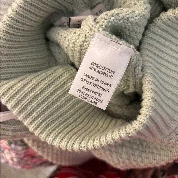 Sincerely Jules Textured Knit Wide Leg Light Green Pants Woman’s Size XS - Picture 5 of 6